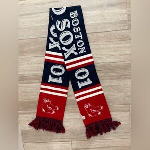 Boston Red Sox  Kinnited Scarf 64" Long MLB Team Logo Banner Scarf NEW